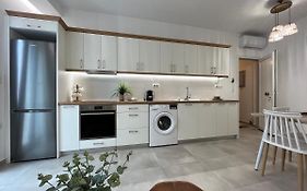 Aleria Central Apartments
